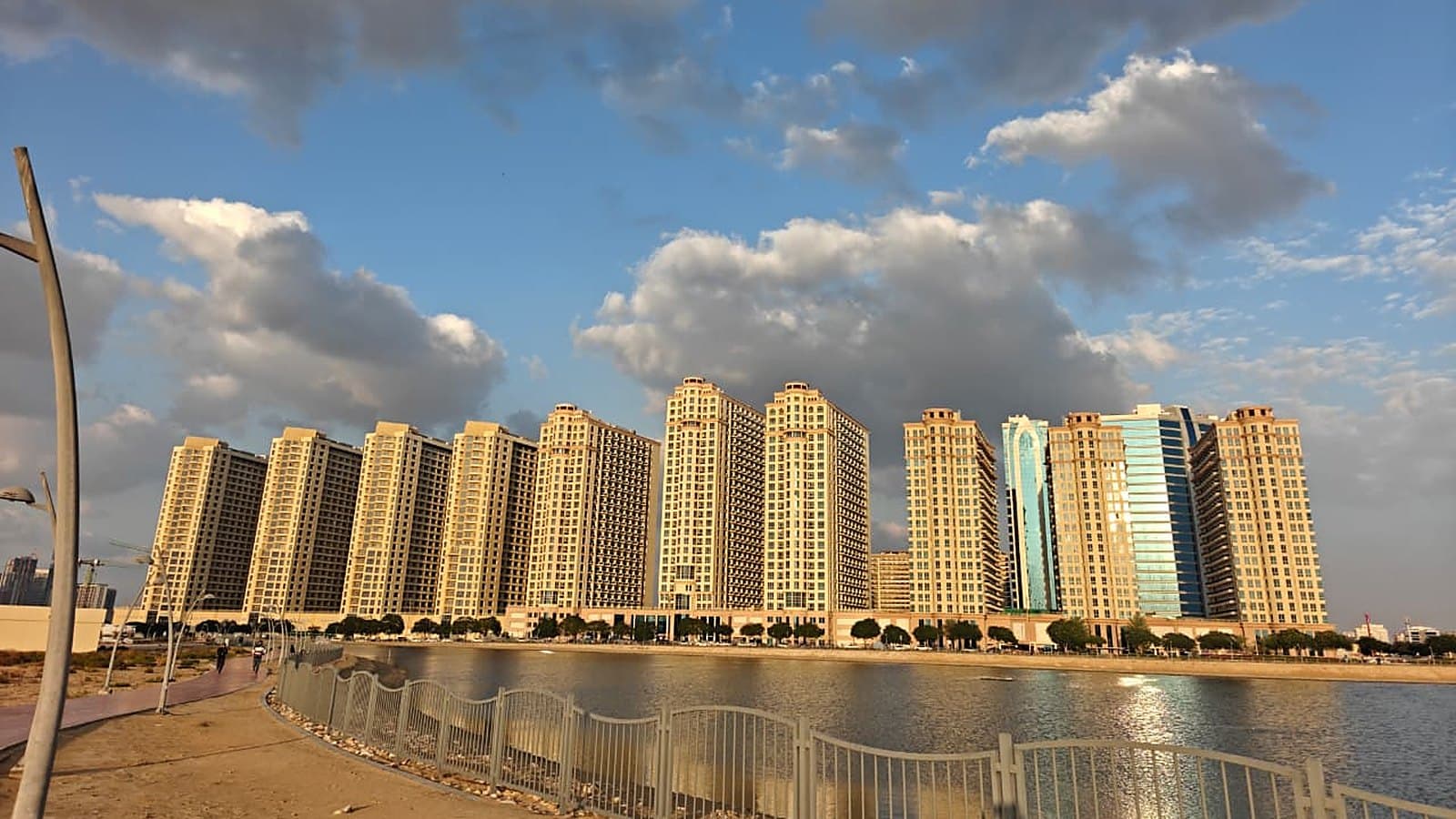 Dubai Production City (IMPZ) β distressed-property landscape